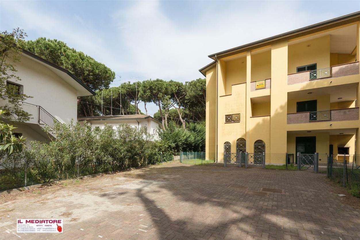 Le Terrazze Apartments Lido di Spina Exterior photo