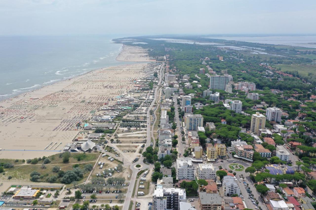 Le Terrazze Apartments Lido di Spina Exterior photo